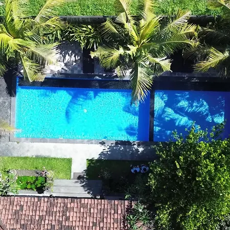 Luxury Riverside Cabins At Nunu Bali