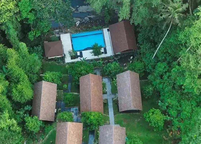 ホテル Luxury Riverside At Nunu Bali 5*