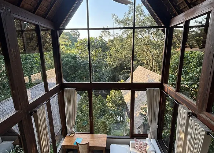 Luxury Riverside At Nunu Bali ホテル 5*