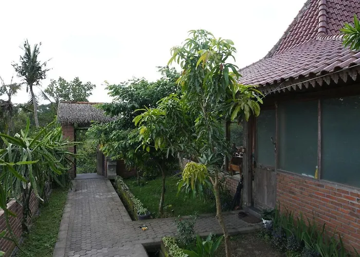 Luxury Riverside At Nunu Bali ホテル 5*