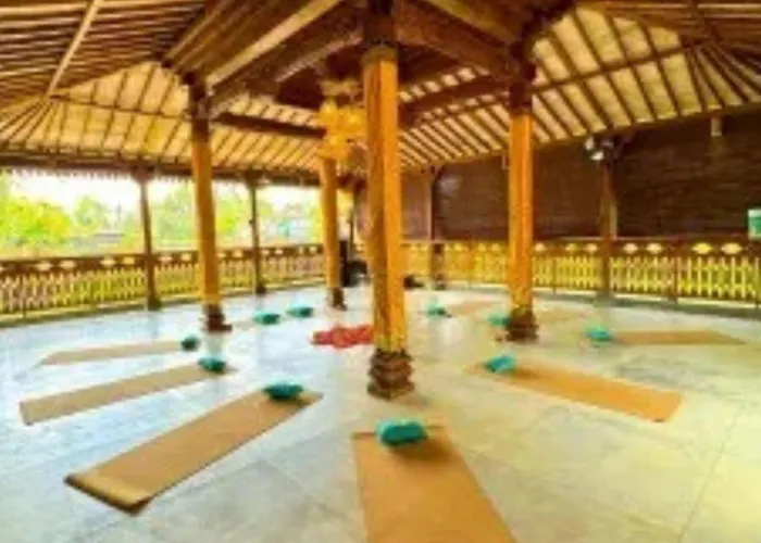 Luxury Riverside At Nunu Bali ホテル